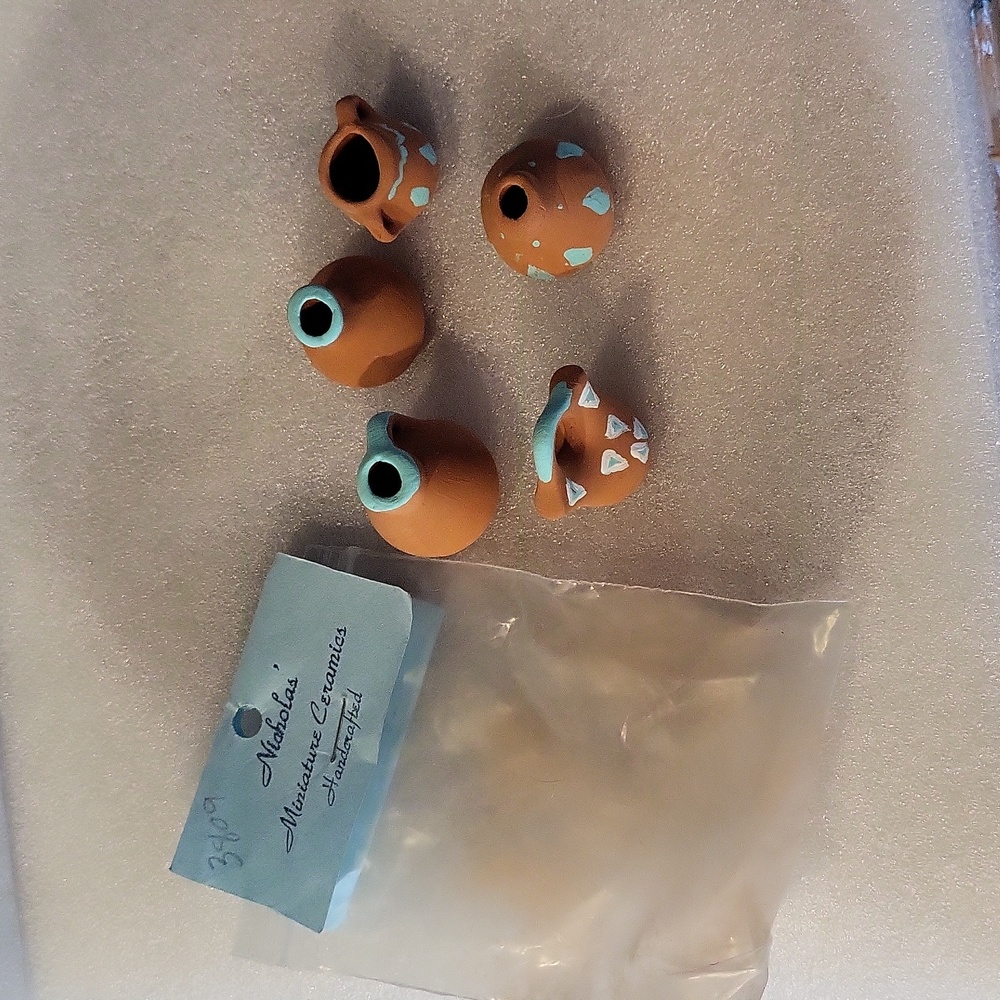 Nicholas Handcrafted Miniature Ceramic Pots 2 sets of 5 miniature Pots